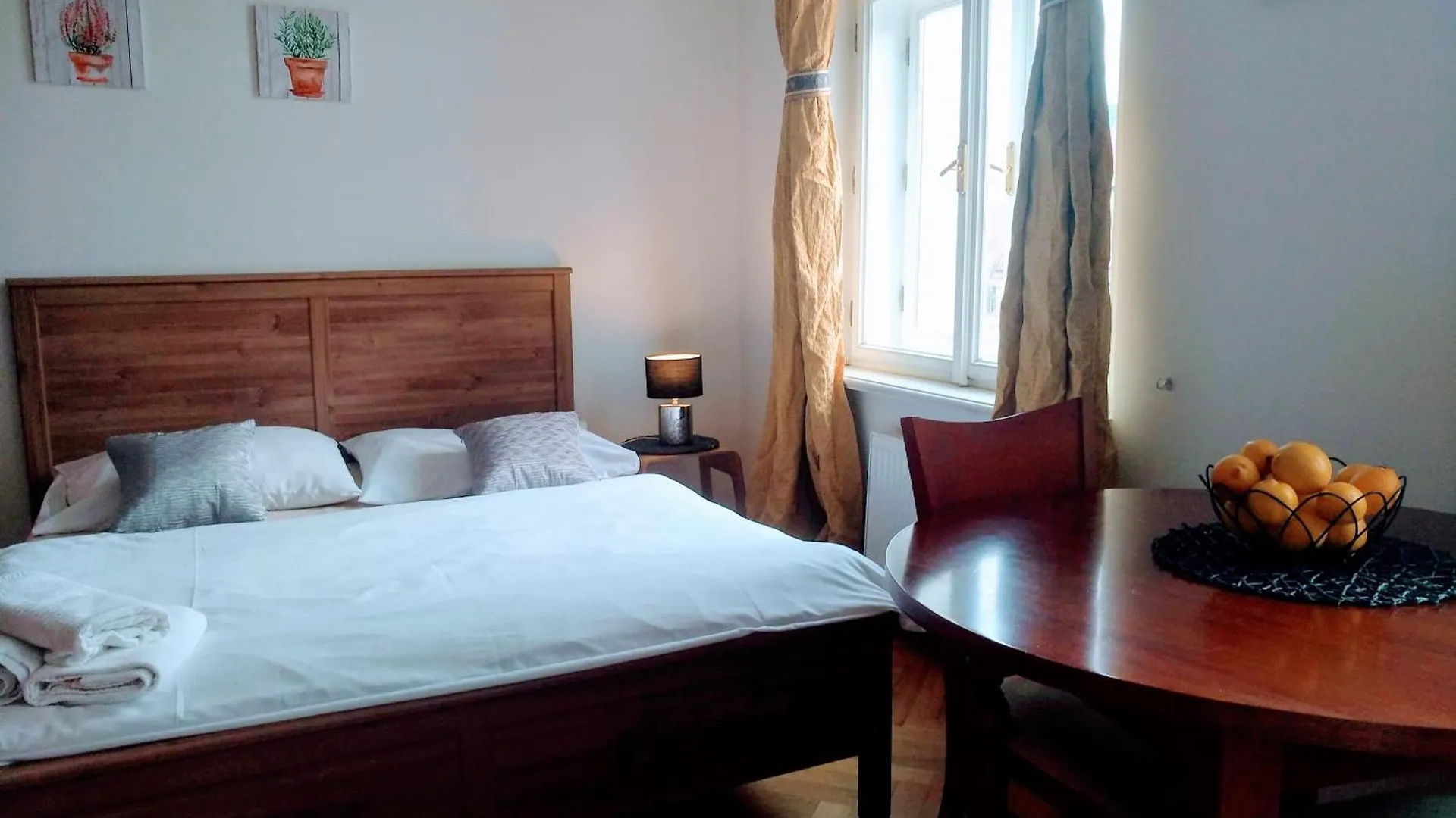Pretty, Comfortable Apartment Praag 0*,  Tsjechië